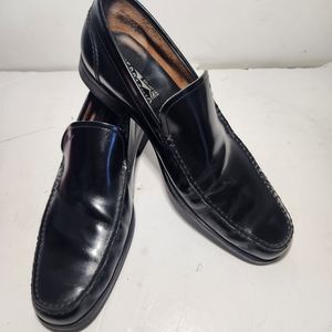 Salvatore Ferragamo Men's Black loafers.